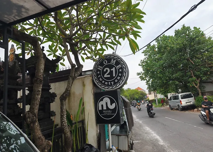 21 Bali 3* サヌール